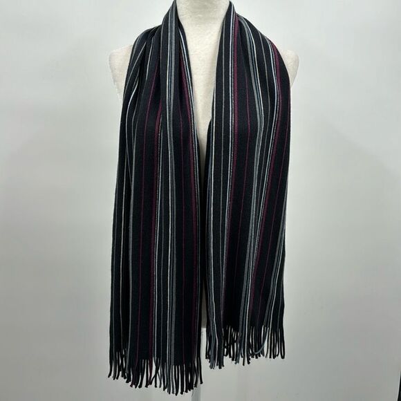 Roundtree & Yorke Striped Fringed Scarf - Picture 1 of 3
